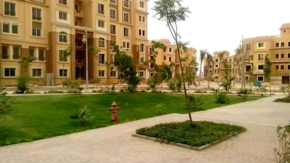 ايتاليان سكوير