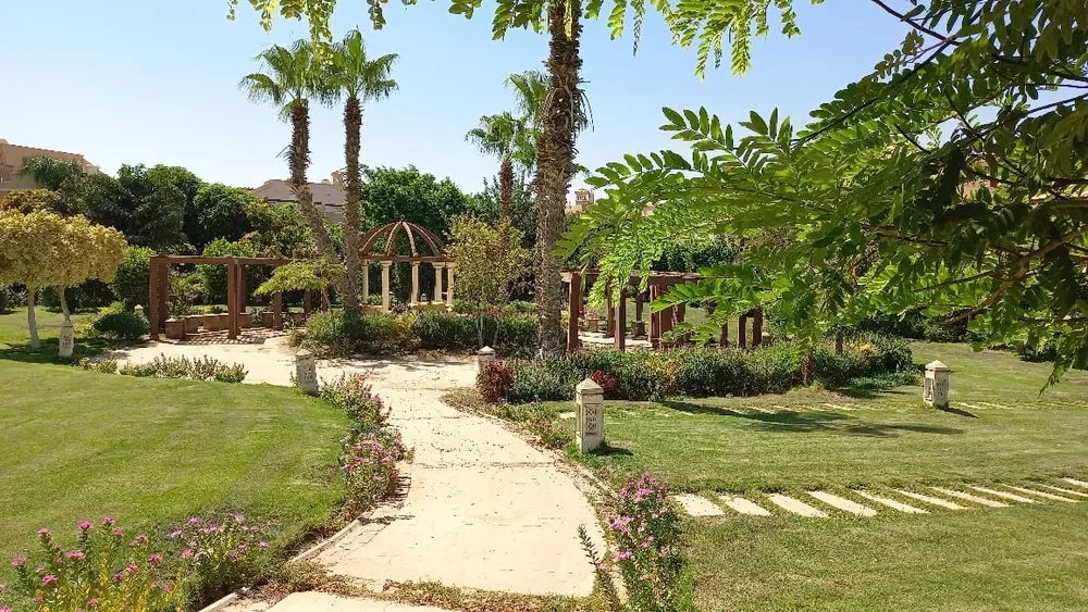 Dara Gardens 2