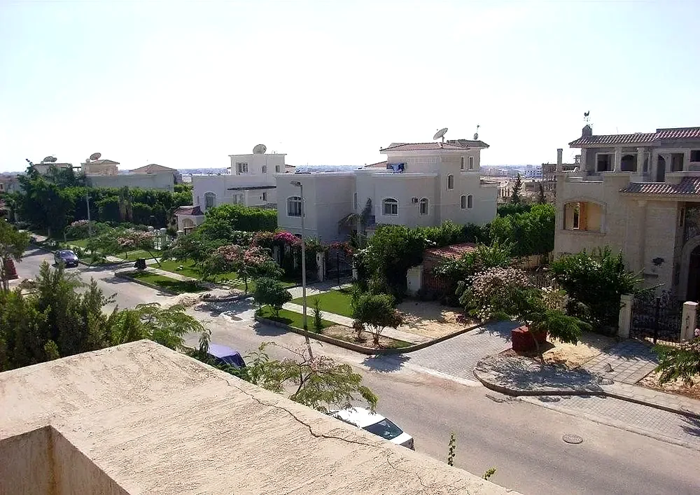 رويال هيلز 2